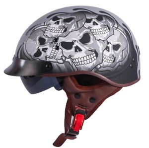 Casco de Motocicleta y Scooter de Diseño Moderno y Elegante - Product Image 5