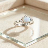 Bague en argent sterling 925 en gros avec opale rectangulaire et accent en zircon cubique, bijou élégant pour femme