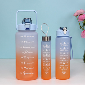 Bán Buôn Công Suất Lớn 2000Ml 900Ml 500Ml 3Pcs Thiết Lập Gradient Frosted Nhựa Phích Với Thời Gian Đánh Dấu Chai Nước - Product Image 5