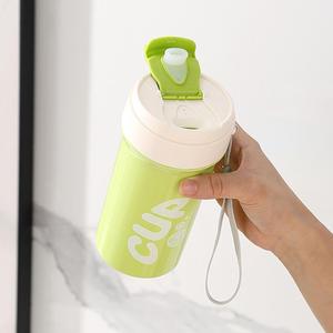 <span class=keywords><strong>Set</strong></span> Contenitore <span class=keywords><strong>per</strong></span> <span class=keywords><strong>Pranzo</strong></span> e Bottiglia d'Acqua in Plastica Trasparente da 950ML Senza BPA, Ermetico e Portatile <span class=keywords><strong>per</strong></span> Attività all'Aperto - Product Image 4