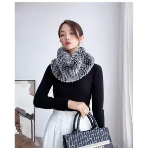 MWFur Écharpe de mode tricotée à la main extensible en <span class=keywords><strong>fourrure</strong></span> de lapin Rex Écharpe à boucle en <span class=keywords><strong>fourrure</strong></span> double face pour femmes - Product Image 1