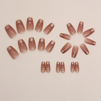 24 pièces/ensemble court Ballet or français manucure couverture complète presse sur les conseils d'art des ongles artificiel moyen cercueil conçu presse sur les ongles
