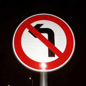 Señalización <span class=keywords><strong>de</strong></span> Tráfico Reflectante Roja y Blanca <span class=keywords><strong>de</strong></span> Gran Tamaño, Duradera, Excelente Resistencia a <span class=keywords><strong>la</strong></span> Intemperie, Impresión UV en Aluminio, Certificación CE - Product Image 2