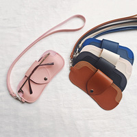Nouvel étui à lunettes en cuir PU à suspendre au cou, motif uni tendance, parfait pour ranger différents types de lunettes