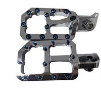 Pédales larges sur mesure anodisées CNC OEM de qualité supérieure, compatibles avec Sur-Ron Ultra Bee, amélioration esthétique Show-Bike, en alliage d'aluminium 6061T6