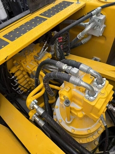 Excavatrices sur chenilles d'occasion Komatsu PC450-8 de 45 tonnes, d'origine japonaise, avec godet hydraulique d'occasion (PC450, 450-7) - Product Image 6