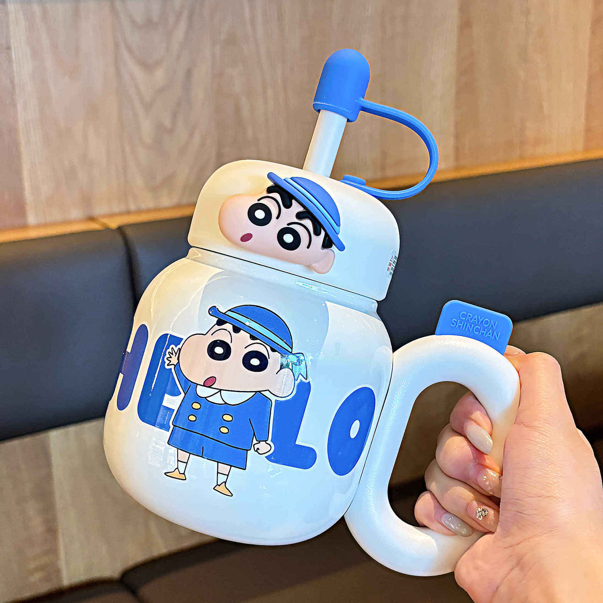 สีฟ้าอ่อน