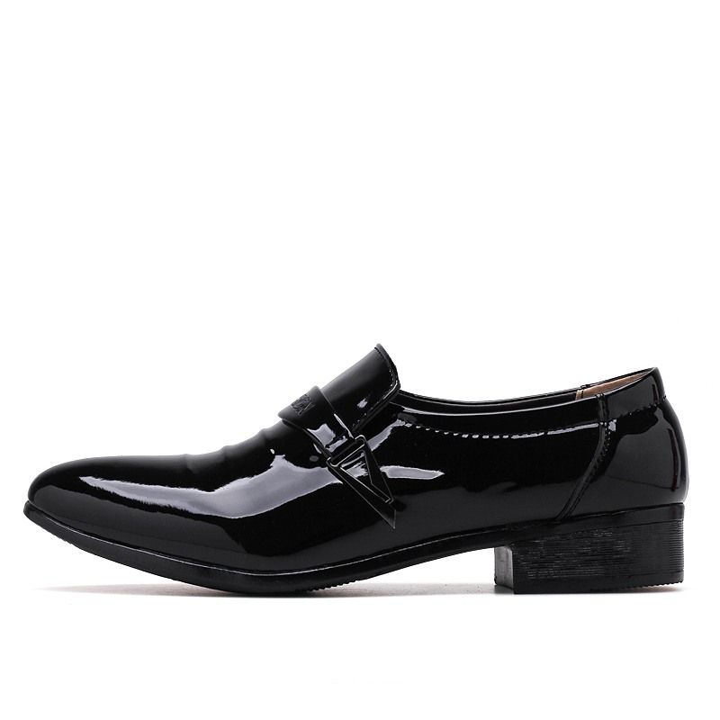 El zapato blanco y negro, la elegancia en los pies; como combinarlos - Mujer  Chic