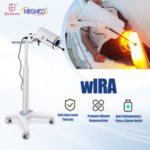 Appareil de physiothérapie MBS wIRA, lampe infrarouge filtrée par l'eau pour la thérapie et la récupération sportive - Product Image 1