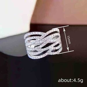 T0602 Anello di Lusso da Donna in Oro Bianco con Diamanti Taglio Baguette Colore D Naturale per Matrimonio - Product Image 4