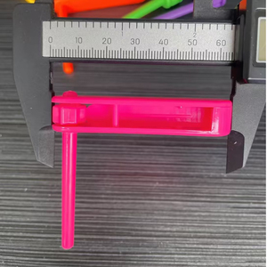 6 Pièces Jouets à main sonores pour fêtes, Sifflets d'ambiance rotatifs et colorés, Cadeau de fête - Product Image 6
