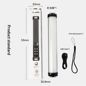 Luce Portatile Rotante per <span class=keywords><strong>Fotografia</strong></span> con LED RGB Colorati, 4 Batterie AA - Per Selfie e Uso Esterno - Product Image 1