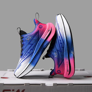 Nouvelles Chaussures de Course Ultra-Légères à Plaque Carbone Tendance 2025 Unisexe Respirantes en Maille Baskets de Sport Décontractées Polyvalentes Automne Popcorn - Product Image 4