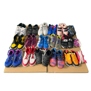 Zapatillas Deportivas de Marca Usadas para Niños, Transpirables, Estilo Baloncesto, Sintéticas, de Segunda Mano en Dubái - Product Image 2