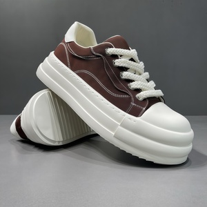 Zapatos de Verano de Lujo para <span class=keywords><strong>Hombre</strong></span>, Diseño 2026, Estilo Baotou, Punta Ancha, Plataforma de Lona Gruesa, Transpirables y Ligeros para Jóvenes - Product Image 4