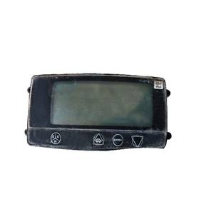 Ensemble d'instruments d'affichage pour chariot élévateur Bobcat Doosan DQ0007949 pour modèles diesel BR20S 9 BR25S 9, panneau de compteur en plastique d'occasion - Product Image 1