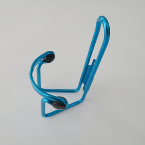Bande d'aluminium d'oxydation bleue personnalisée en usine Support de bouteille d'eau de flexion Cage Rack vélo de route - Product Image 3