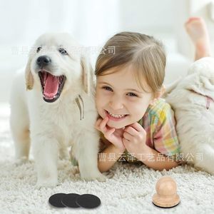 Cross-border wooden pet dog scratching mat, wooden dog paw bone shaped dog <b>nail</b> <b>file</b>, dog scratching board grinding board - Product Image 2