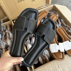 Chaussons pour femmes, sandales à plateforme, Noël, personnalisables, vente en gros, maison de plage, babouches <span class=keywords><strong>femme</strong></span> de haute qualité, chaussons pour enfants - Product Image 6