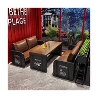 Tables et chaises de bistrot en fer forgé de style industriel rétro, mobilier pour brasserie, chaises de bistrot et table à manger