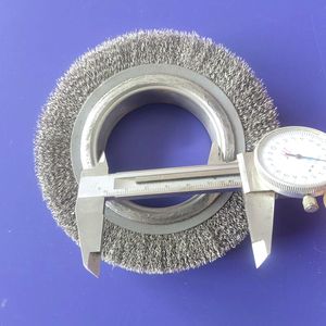 <span class=keywords><strong>แปรง</strong></span><span class=keywords><strong>ลวด</strong></span>สแตนเลสแบบวง<span class=keywords><strong>กลม</strong></span>ขนาด <span class=keywords><strong>8</strong></span> <span class=keywords><strong>นิ้ว</strong></span> สำหรับขจัดสนิม - Product Image 5