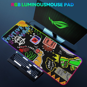 FLAME SNAKE Street Graffiti Art Series RGB Gaming Muismat USB-C Oplader 300x800mm Groot Formaat Waterbestendig Op voorraad - Product Image 4