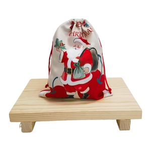 Pochette cadeau pour fête de Noël, sacs à cordon pour bonbons du Père Noël - Product Image 2