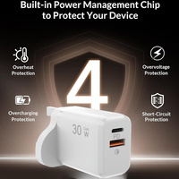 Chargeur mural pour téléphone portable 30W avec prise UK, double port Type A+C, charge rapide, logo personnalisé, blanc, PD QC 3.0