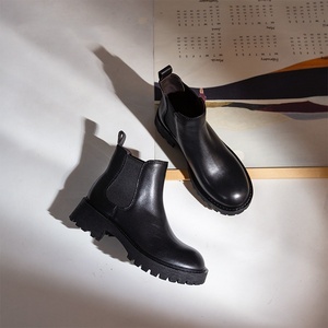Botas <span class=keywords><strong>Chelsea</strong></span> de Punta Redonda a la Moda, con Suela Gruesa y Tacón Bajo, de Cuero Genuino para Mujer - Product Image 3