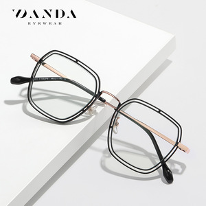 Danda Eyewear Lunettes rectangulaires à monture complète anti-lumière bleue JS8601 Unisexe Monture en métal légère - Product Image 2