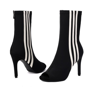 Bottes à talons hauts de <span class=keywords><strong>jazz</strong></span> pour femmes, bottes de <span class=keywords><strong>danse</strong></span> moderne, bottes de <span class=keywords><strong>danse</strong></span> pour adultes, bottes de <span class=keywords><strong>danse</strong></span> à semelle en caoutchouc pour l'extérieur - Product Image 3