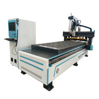 Machine de découpe et de gravure CNC 4 axes avec 12 outils interchangeables, broche 9KW, table de travail sous vide, ATC, moteur Syntec 380V