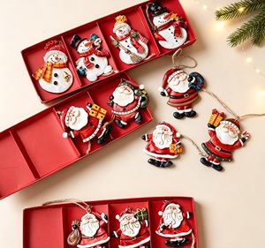 Wholesale 4pcs Resin Santa Claus and Snowman Hanging Ornaments Christmas <b>Tree</b> Decoration - Product Image 4