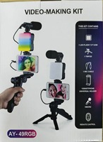 Kit de vlogging pour smartphone AY49 RGB, trépied, support de téléphone, mini microphone, éclairage LED, kit de démarrage pour TikTok, diffusion en direct, vidéo YouTube
