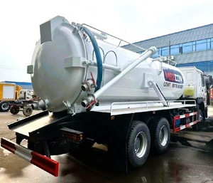 Camion d'aspiration des eaux usées Sinotruk HOWO 6x4 22CBM, camion <span class=keywords><strong>de</strong></span> <span class=keywords><strong>drainage</strong></span> des fosses septiques à vendre - Product Image 4