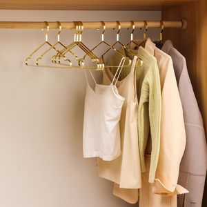 Cintres en acier inoxydable doré mat de qualité supérieure, cintres métalliques pour chemises et robes, porte-vêtements métallique pour vestes, pantalons et jupes - Product Image 5