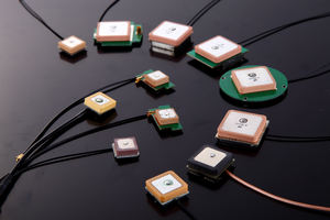 Antena <span class=keywords><strong>GNSS</strong></span> RTK de Alta Precisão Personalizada pelo Fabricante Desde 1999, Banda Completa L1 L2 L5 Glonass Beidou Galileo <span class=keywords><strong>GPS</strong></span> - Product Image 3