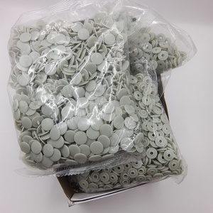 Sẵn Sàng Để Tàu 10.7Mm 2000Pcs Nhựa Báo Chí Nhựa <span class=keywords><strong>Snap</strong></span> Nút Đóng Cửa Đinh Tán Clip - Product Image 1