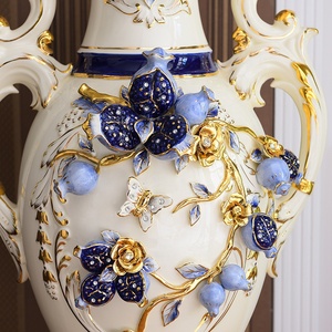 Vase mural luxueux de style nordique shabby chic, en porcelaine européenne bleu roi et blanc, décoration moderne pour mariage et anniversaire. - Product Image 2