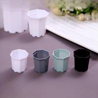 Vente en gros de petits pots à fleurs de 5 cm, pots à graines en plastique multi-spécifications, pots noirs pour plantes succulentes vertes