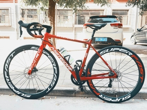 Tùy Chỉnh Không Thấm Nước Dính Xe & Xe Đạp Bánh Xe Phản Quang Sáng PVC Lốp Trung Tâm Trung Tâm Mũ Dán Nhãn - Product Image 2