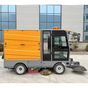 New Large Ride-On Automatic <b>Electric</b> Floor Sweeping Machine with 240L Garbage <b>Bin</b> and 20mÂ² Filtration Area - Product Image 6