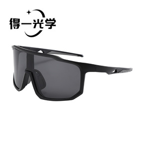 Lunettes de soleil de sport d'extérieur, verres PC, protection UV400 pour le cyclisme, la randonnée et la conduite - Product Image 2