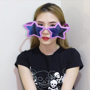 <span class=keywords><strong>Gafas</strong></span> <span class=keywords><strong>de</strong></span> <span class=keywords><strong>Sol</strong></span> <span class=keywords><strong>de</strong></span> fiesta <span class=keywords><strong>de</strong></span> neón grandes <span class=keywords><strong>de</strong></span> gran tamaño personalizadas HLC <span class=keywords><strong>gafas</strong></span> <span class=keywords><strong>de</strong></span> <span class=keywords><strong>sol</strong></span> <span class=keywords><strong>de</strong></span> trébol <span class=keywords><strong>de</strong></span> estrellas cuadradas <span class=keywords><strong>de</strong></span> corazón para St. Patrick Irish Fancy Dress - Product Image 2