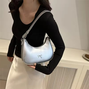 Sac à bandoulière décontracté pour femme en cuir PU léger, style vintage, fermeture éclair, couleur unie - Product Image 3