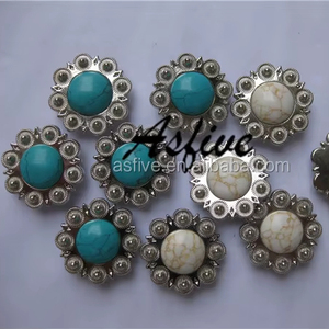 Meilleures ventes Conchos en cristal de style occidental Usine Boucles de ceinture en gros en zinc - Product Image 1
