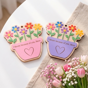 Maceta Personalizable de Madera, Adorno Artesanal con Corte Láser, Regalo para el Día de la Madre y Decoración del Hogar - Product Image 1