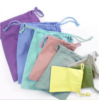 Sac à cordon en coton et polyester personnalisable Petite trousse de maquillage en toile avec logo Style vestimentaire réutilisable pour sublimation