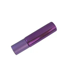 流行的圆形紫色玻璃瓶，带不锈钢滚球