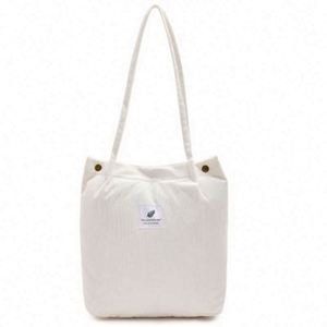 Sac fourre-tout en velours côtelé personnalisé avec logo imprimé, sac de shopping écologique et recyclable - Product Image 3